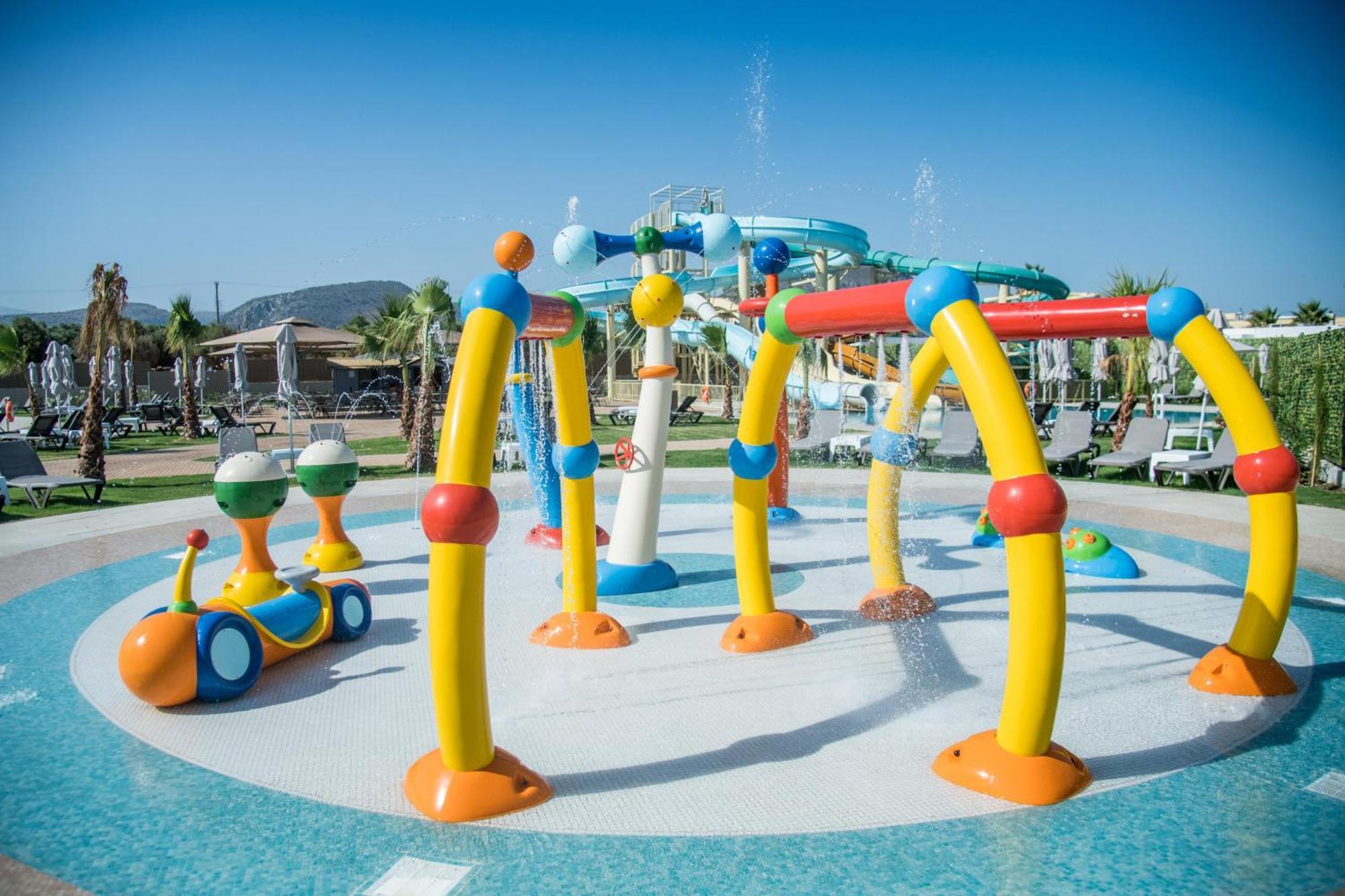 Senseana Sea Side Resort & Aquadventure Ανάληψη Εξωτερικό φωτογραφία